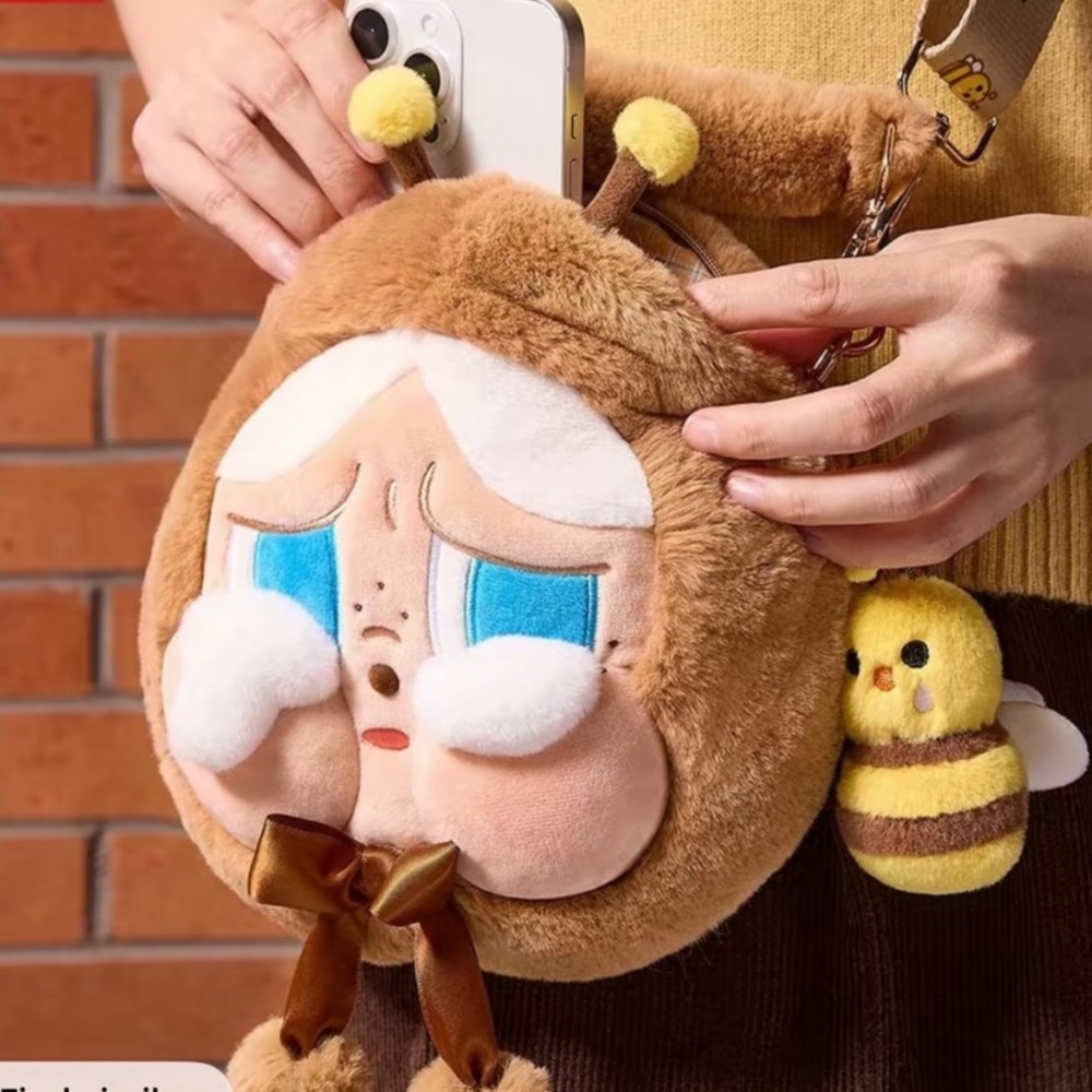 Pop Mart Crybaby Bee Crossbody Bag